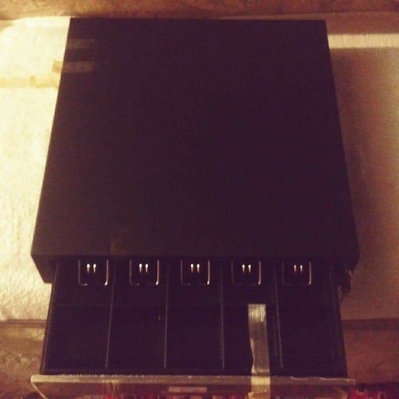 Assorted Items - Picture 7 of 8